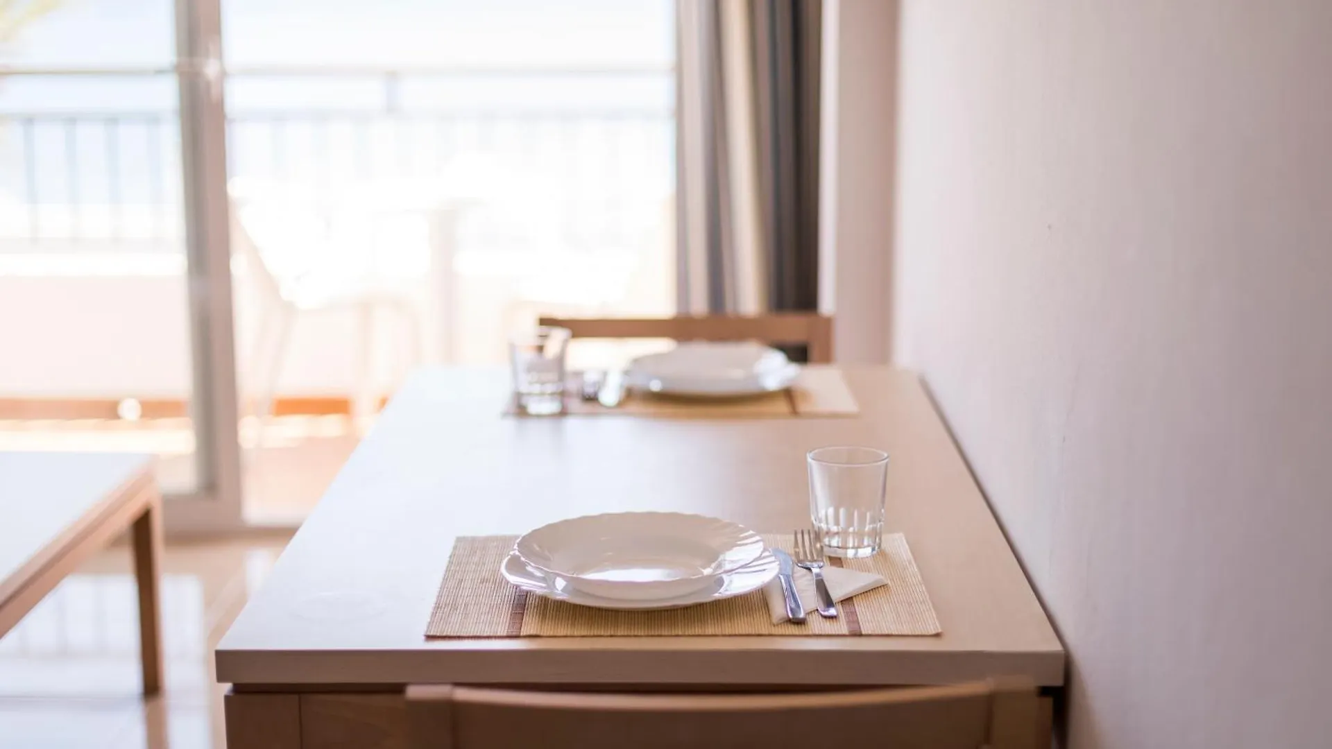 Bossa Bay - Mc Apartments Ibiza